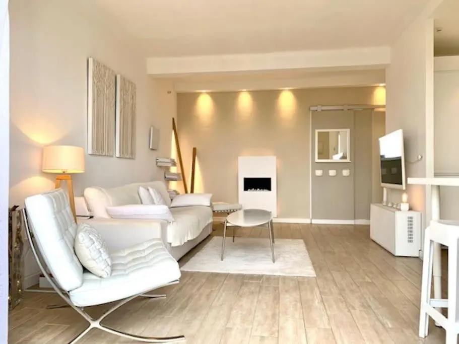 Superbe T3 Avec Vues Mer Hyeres Apartment
